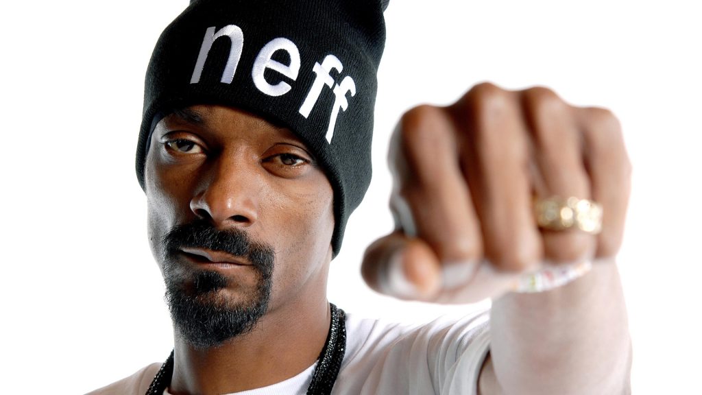 Snoop Dogg background